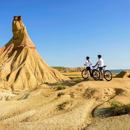 Casa Bardena Negra, Comodo Alojamiento Para Visitar Las Bardenas Y Sendaviva Fustinana Extérieur photo